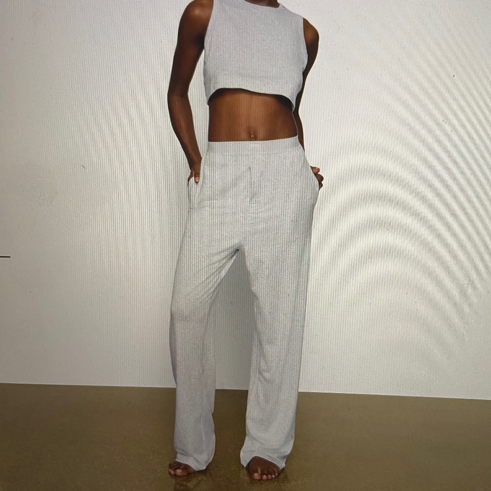 SKIMS Boyfriend Loose Lounge Pant in Light Heather Grey Size Medium